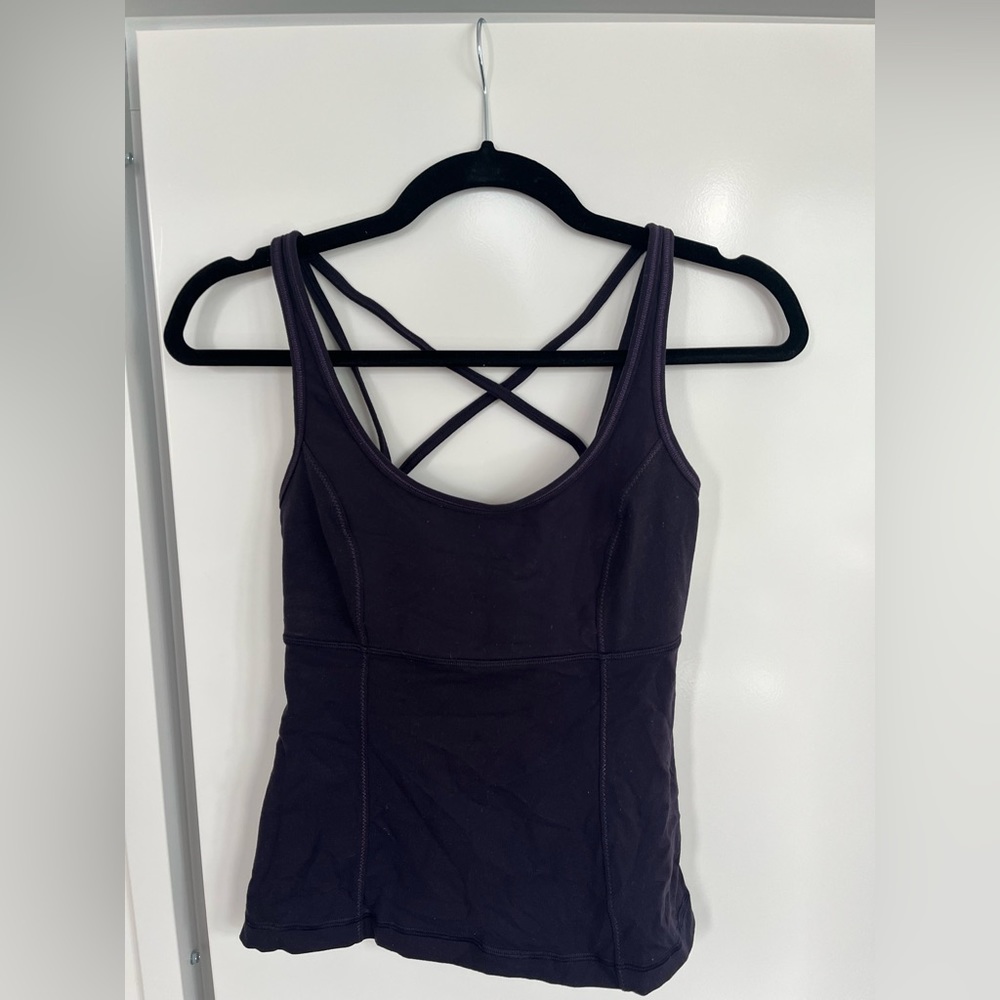Lululemon workout tank